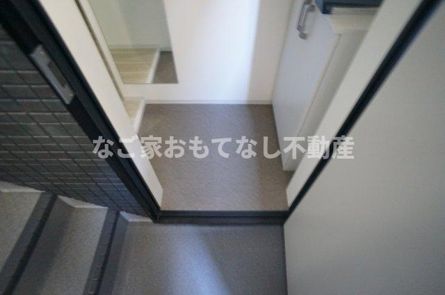 【玄関】 | プリシェール中小田井