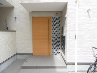 【エントランス】 | REGALEST　VILLA