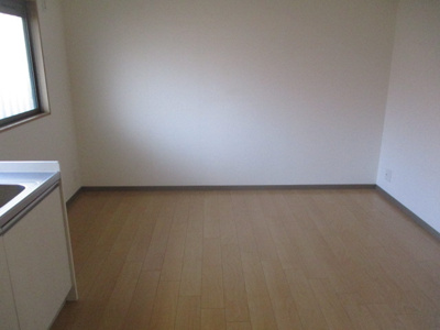 【居間・リビング】 | ウィン・ミサキ