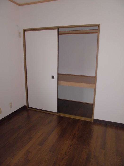 ボナールUの寝室