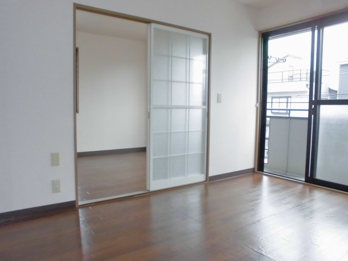 ボナールUの居間・リビング