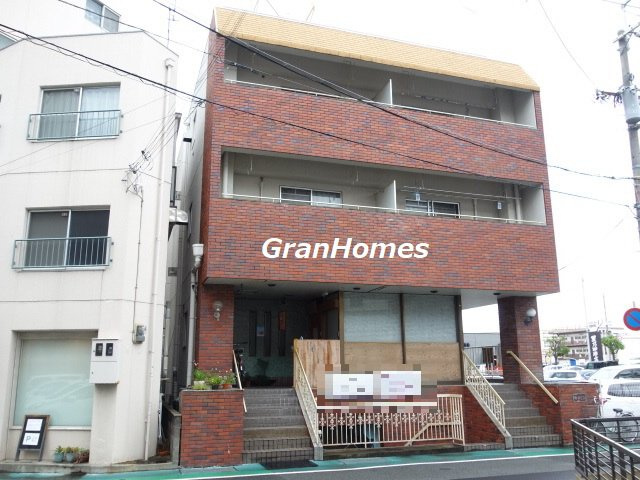 晴水ビルの外観