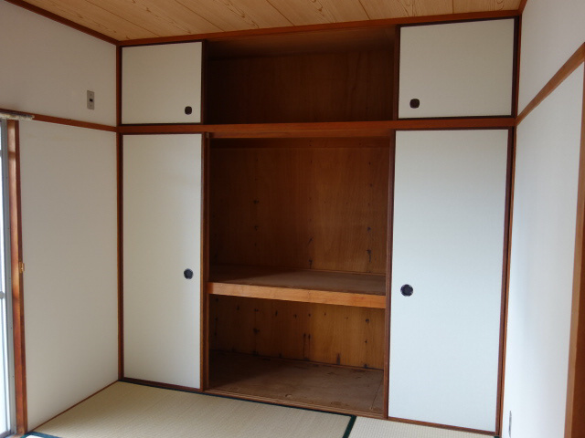 晴水ビルの収納