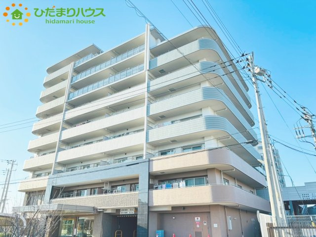 ゼファー北鴻巣オレンジステージの外観