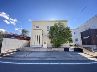 【外観】 | 敷島町　中古戸建 | ゆったりとした佇まいのお家！
車通りも少なく子育てにはぴったりです！