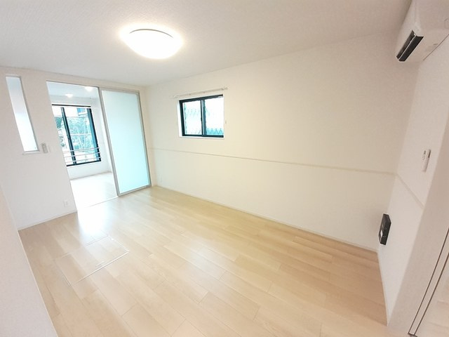 アンフィニ土浦Ａの居間・リビング|その他