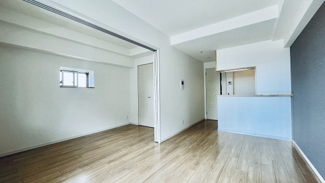 【内装】 | スプランディッド難波