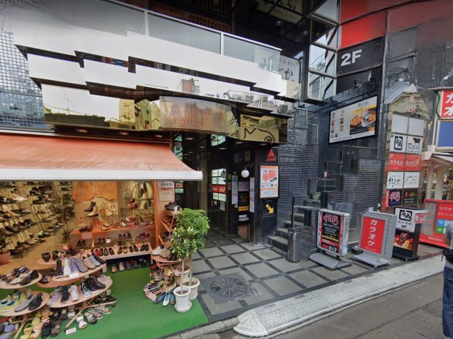 吉祥寺アルファビルのエントランス