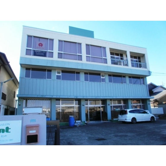 岐阜市薮田南５丁目の店舗一部の外観