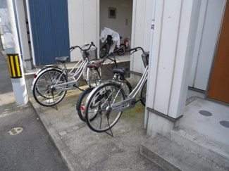 【その他共用部分】 | ＣＲＥＦｌａｓｔ井尻Ａの駐輪場