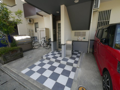 【エントランス】 | リテラ香椎Ⅲ