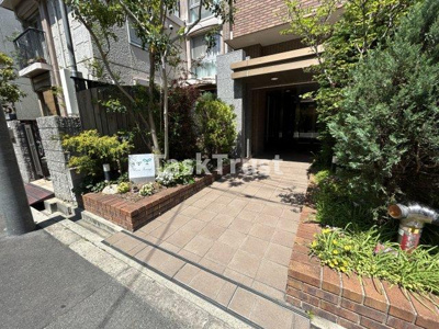 【エントランス】 | メゾンフロマージュ関目