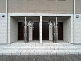 【エントランス】