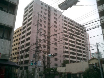 【外観】 | イトーピア扇町プレールメゾン | 都心の利便性と静かな住環境を兼ね備えた立地　病院、公園、商店街近く生活至便です。