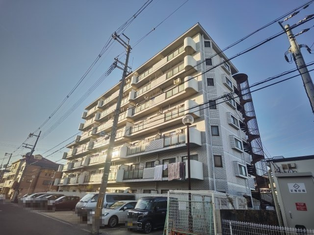 パレ音羽の外観|建物外観を気になさる方へ、見た目の良い物件です