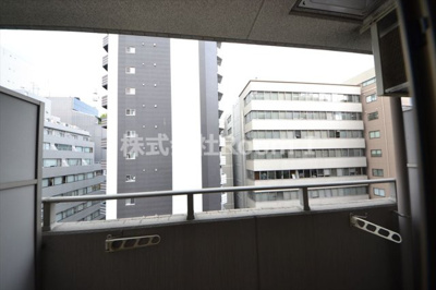 【バルコニー】 | セントラル南船場 | 開放的で明るい空間を演出してくれるバルコニーです