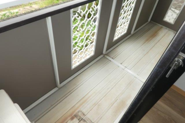 セジュール鳥形のバルコニー