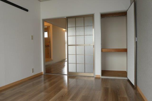 セジュール鳥形の居間・リビング