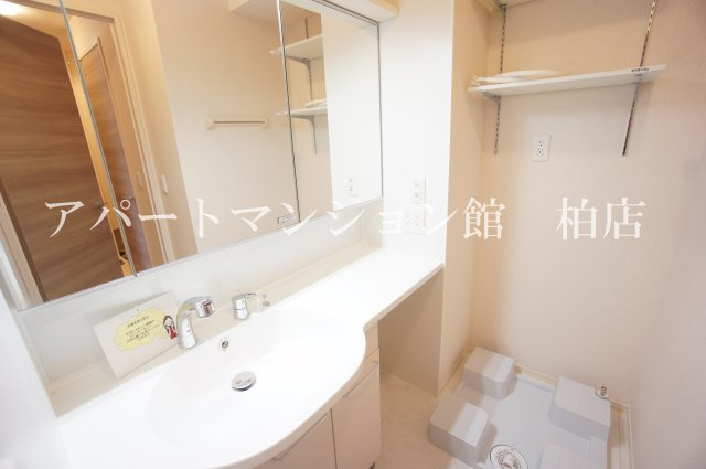 Ｓｏｒｔｅ．Ｓ．Ｋの独立洗面台