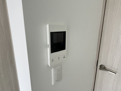 【セキュリティ】 | ルストーレ西宮北口1号棟 | モニター付きインターホンです