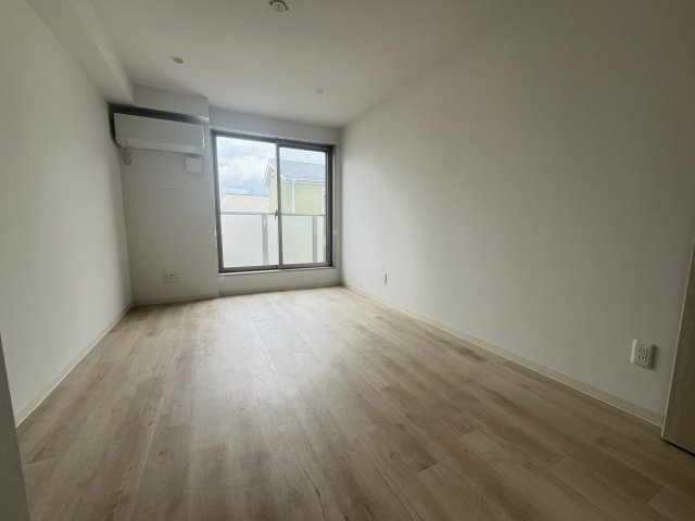【居間・リビング】 | ルストーレ西宮北口1号棟 | おしゃれな居間です