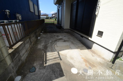 【駐車場】 | 海老名市大谷北4丁目 中古戸建て　【仲介手数料無料】