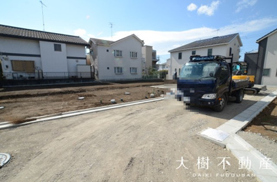 【前面道路含む現地写真】 | 海老名市勝瀬　売地　全３区画　【仲介手数料無料】