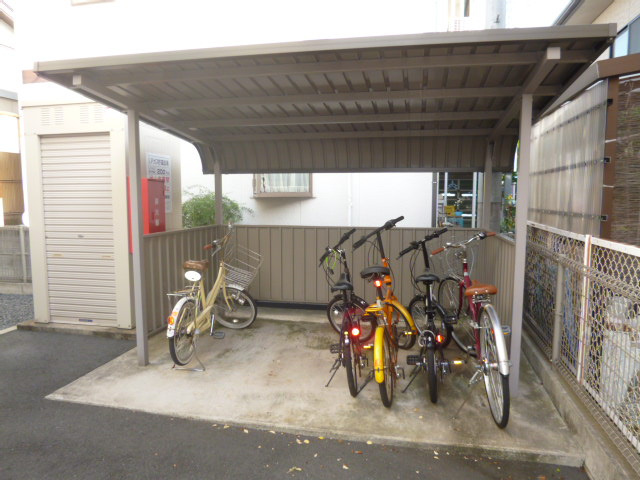 シャルマンのその他共用部分|自転車置き場
