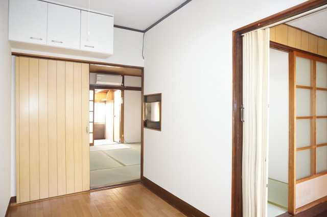 【居間・リビング】 | 柿本貸家