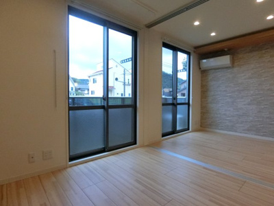 【洋室】 | リヴィエール