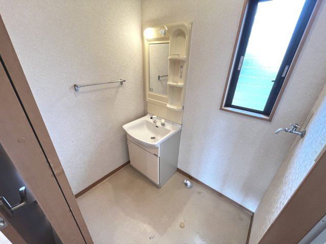 メゾンエクセレンスAの洗面所