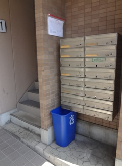 【エントランス】