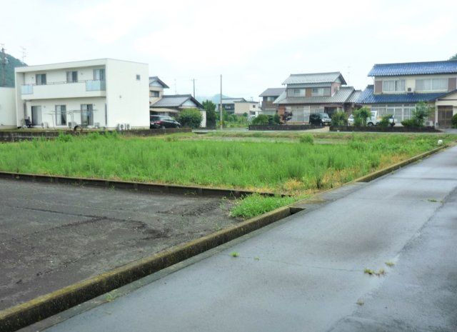 ６０９２９　岐阜市岩滝西三丁目土地の外観