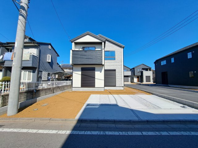 新築　高崎市新町42期　4号棟の外観|現地写真　完成しました！ご内覧等、お気軽にお問合せください♪　
