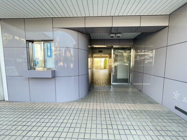 【エントランス】 | ホワイトキャッスル上大岡