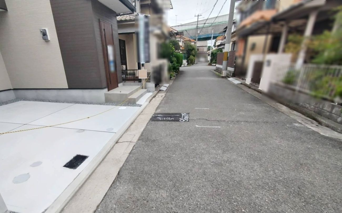 堺市堺区七道東町の新築一戸建の前面道路含む現地写真