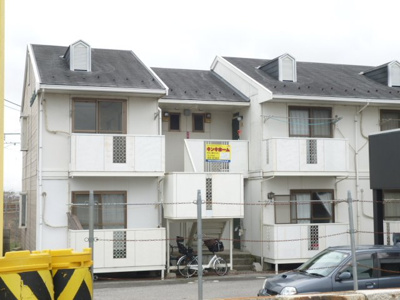 【外観】 | クラウンハイツ彦根1 | きれいな外観です