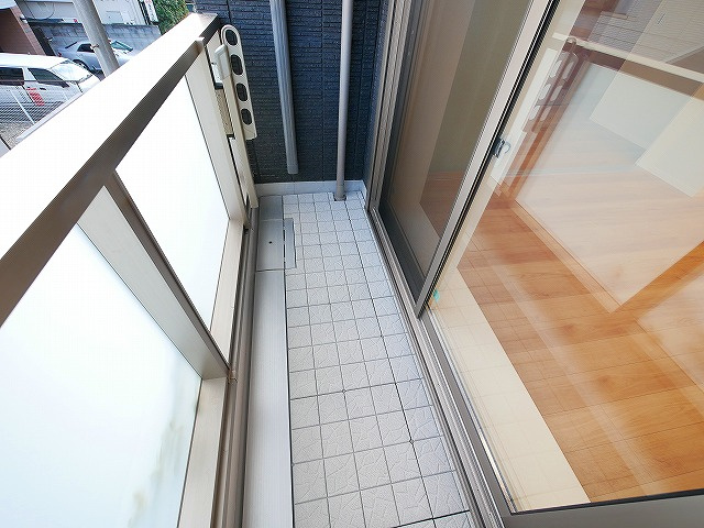 シャーメゾン　杉ケ町のバルコニー|外からの目が気にならないバルコニーで洗濯物が干せます