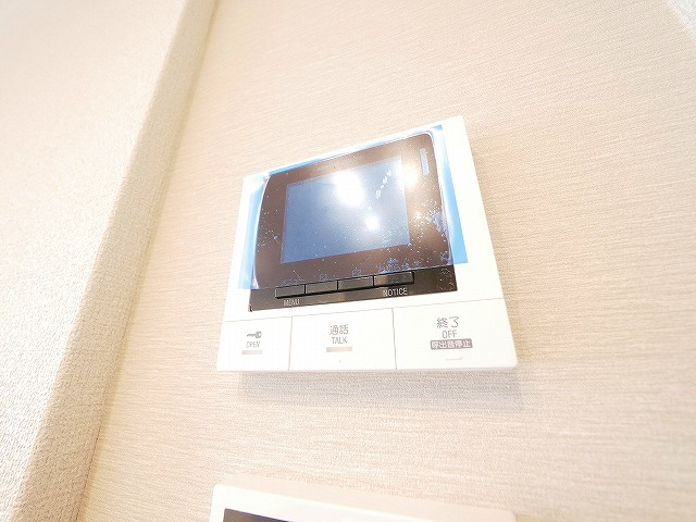 シャーメゾン　杉ケ町のセキュリティ|モニター付きインターホンです