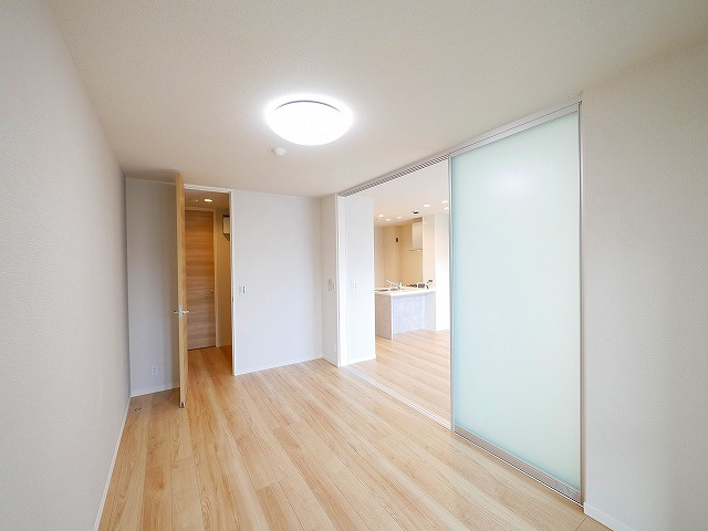 シャーメゾン　杉ケ町の寝室|落ち着いた色調の寝室です