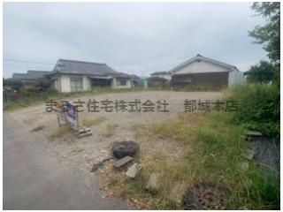 松山駐車場の外観