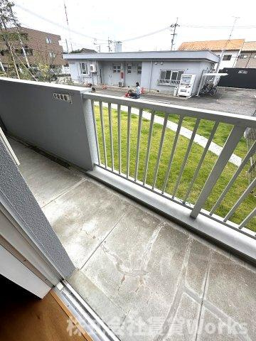 ハコニスアパートメントAのバルコニー|バルコニー付きです