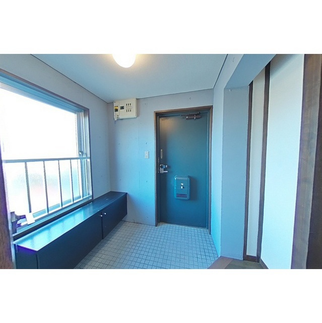 コーポＦＵＫＵＳＩＭＡの玄関