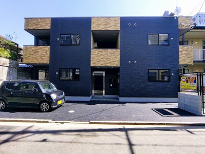 【外観】 | Brave Base戸畑 | ゆったり過ごせるリビングです