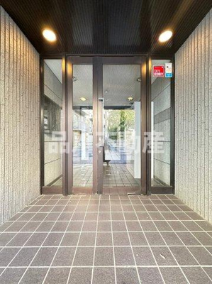 【エントランス】 | エイペックス上池台 | 清潔なエントランスです