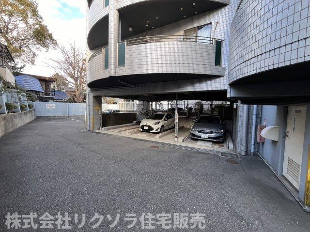 アスク滝井の駐車場|駐車場
■物件内覧・資金計画相談・住宅ローン相談、リフォーム相談、お問合せ受付中■
※当日・翌日のご内覧、ご相談はお電話でのお問合せがスムーズです！