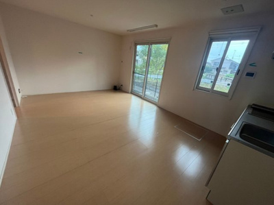 【居間・リビング】 | ヴェルコート　B棟