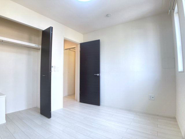 トリコロールⅡの内装