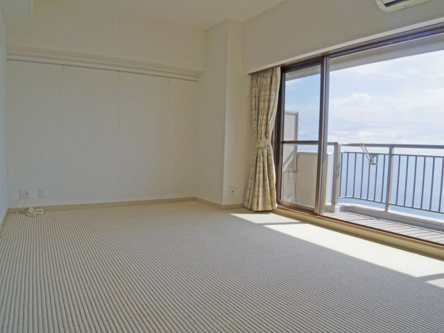 【洋室】 | 第二伊豆山18号館 中古マンション EM04834 | 熱海市伊豆山　洋室