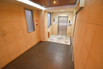 【ロビー】 | AD天神橋 | 落ち着いたロビーです